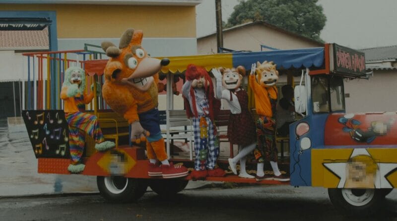 Crash Bandicoot + Carreta Furacão