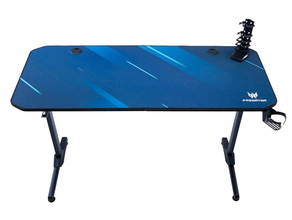 PREDATOR GAMING DESK