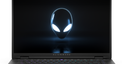 Alienware m16 R2